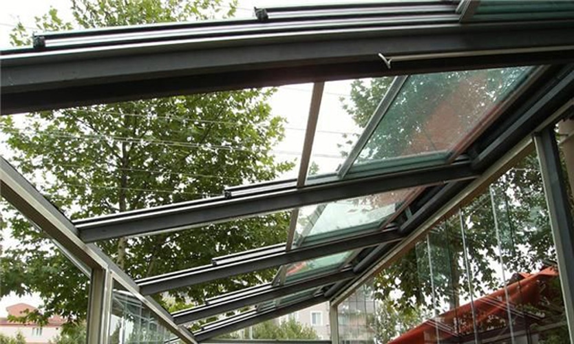 أنظمة السقف الزجاجي
